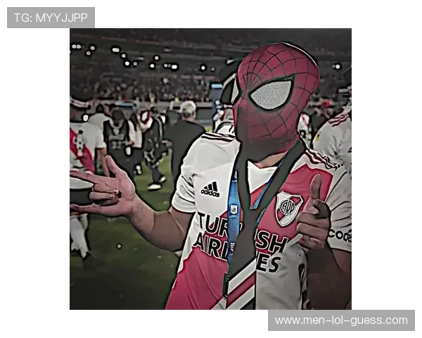 足球明星拉面头像女神形象呈现与时尚潮流融合之美